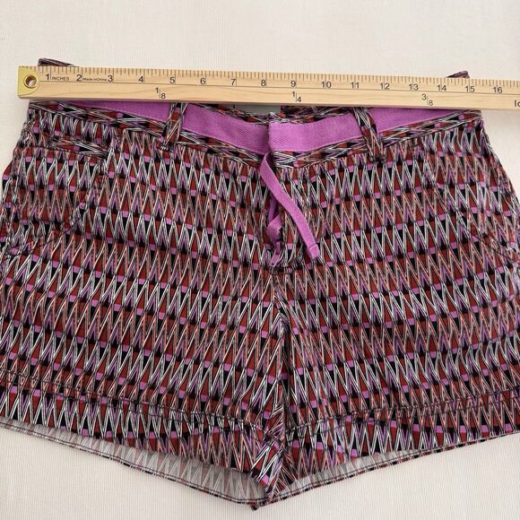 Athleta Purple Thistle Aztec Print Ariel Fo Sho Mid Rise Athletic Shorts Sz 2 - Picture 6 of 12